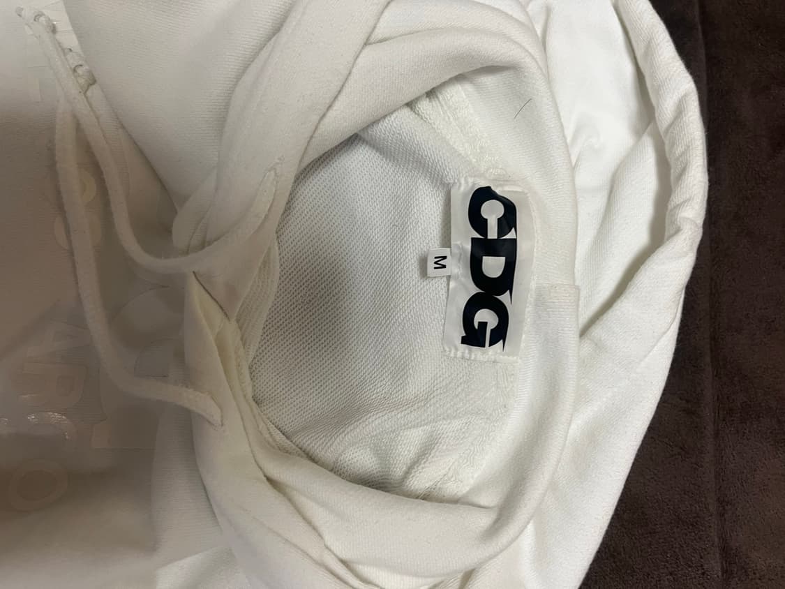 CDG 화이트 후드티 상품이미지4
