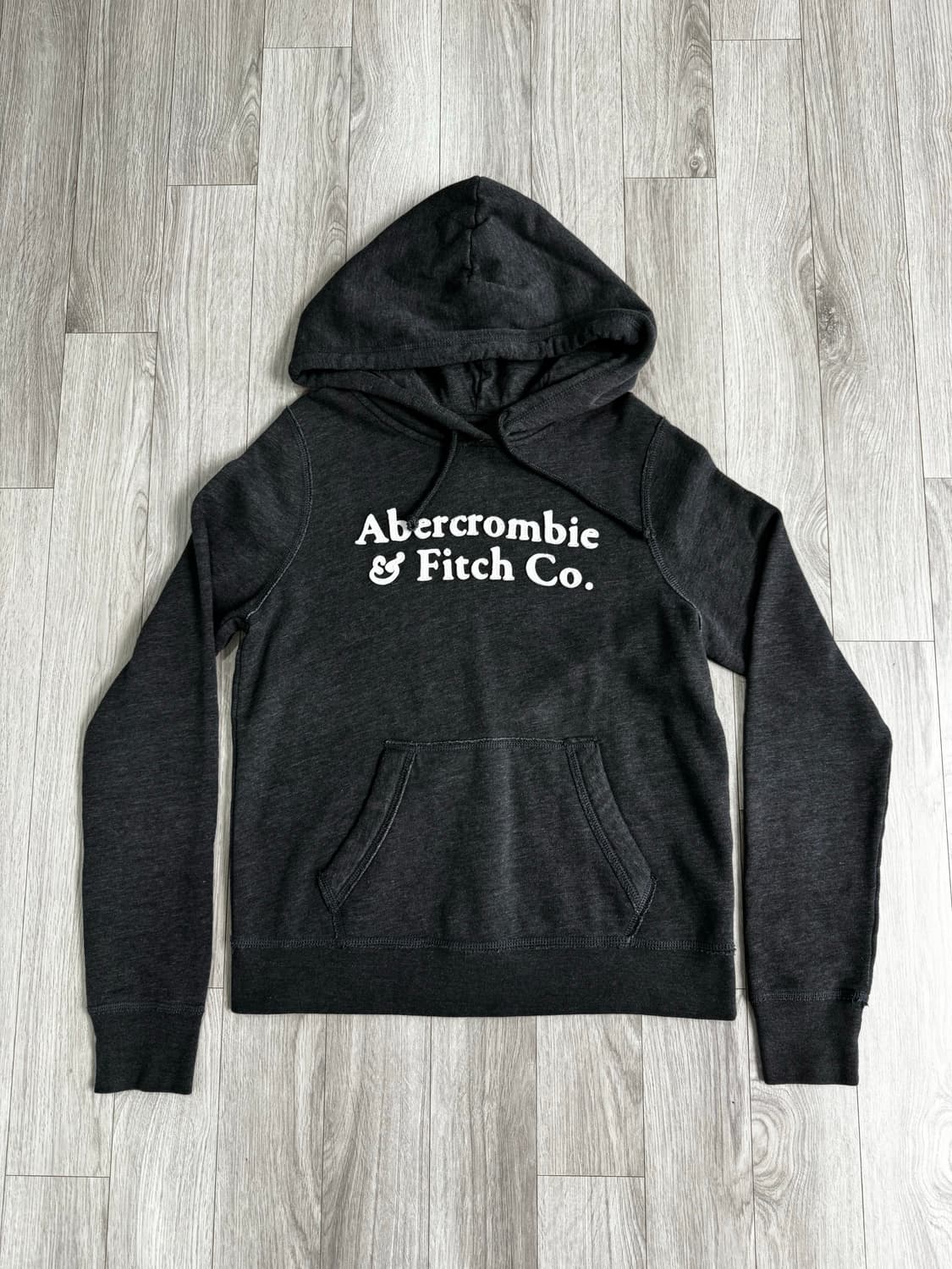아베크롬비 차콜 후드 티셔츠 상품이미지3