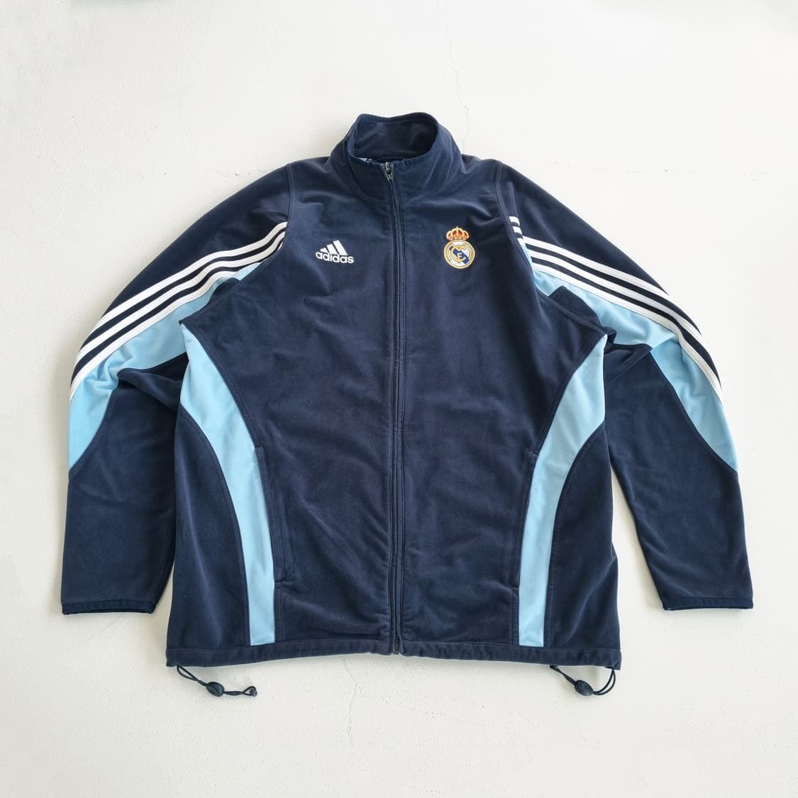 빈티지 아디다스 레알마드리드 트레이닝 벨루어 자켓 - M 상품이미지1
