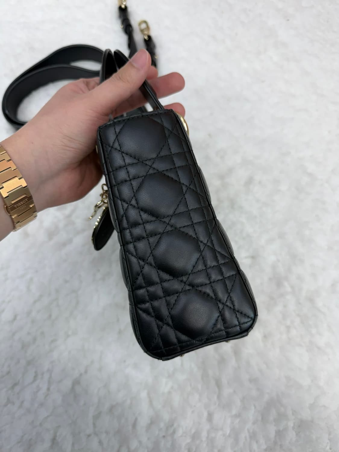 디올 까나쥬 레이디디올 레이디백 램스킨 블랙금장 상품이미지7