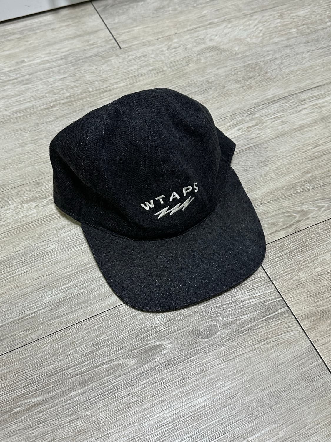 더블탭스 블랙 데님 캡 상품이미지1