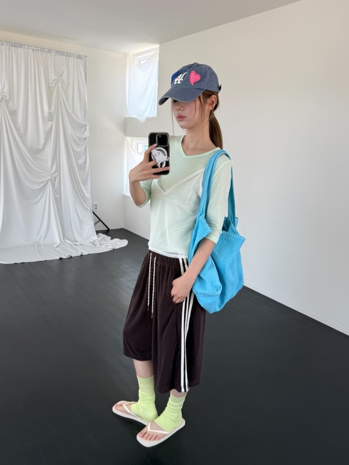 어나더랭귀지 타올 버뮤다 트랙팬츠 상품이미지1