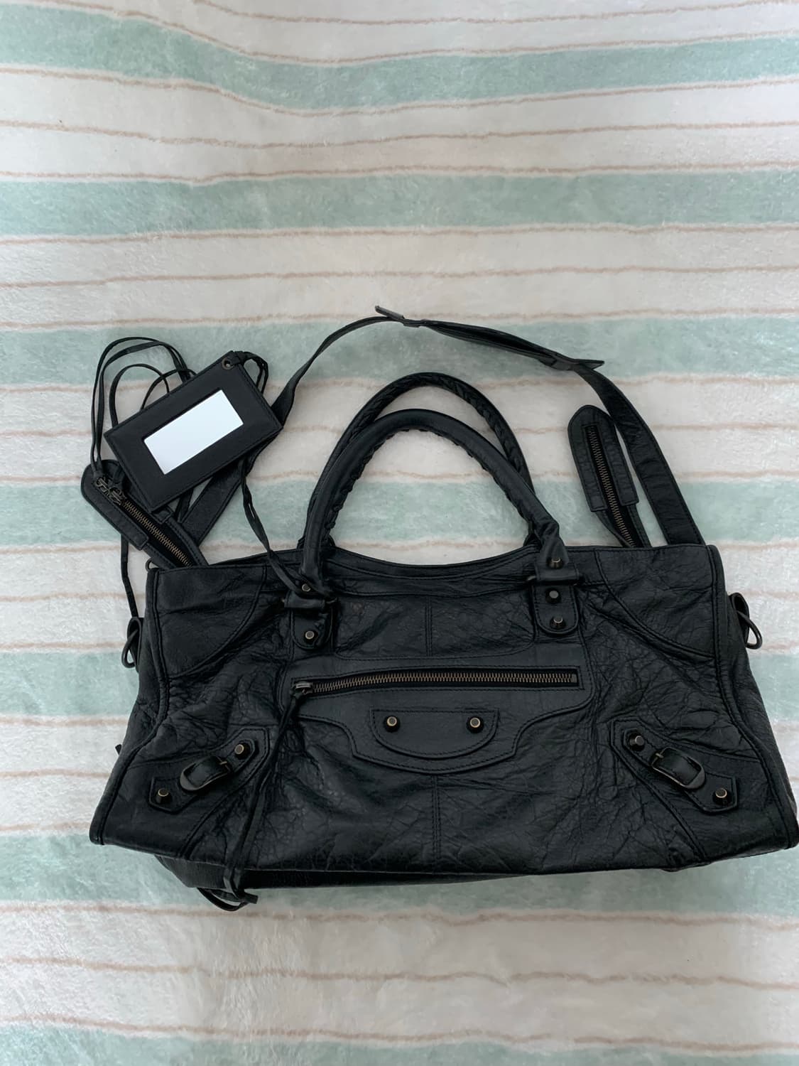 발렌시아가 시티백 모터백 라지 블랙 상품이미지3