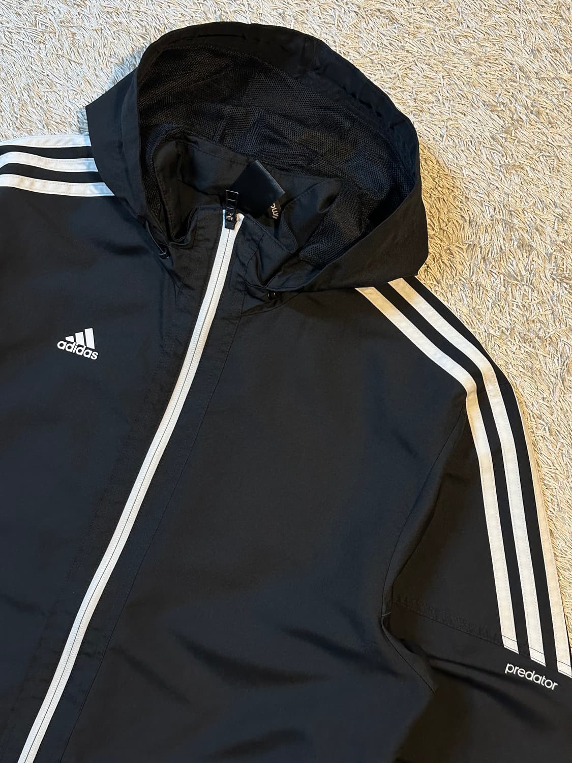 아디다스 ADIDAS 삼각로고 사이드라인 후드 바람막이 자켓 블랙 상품이미지2