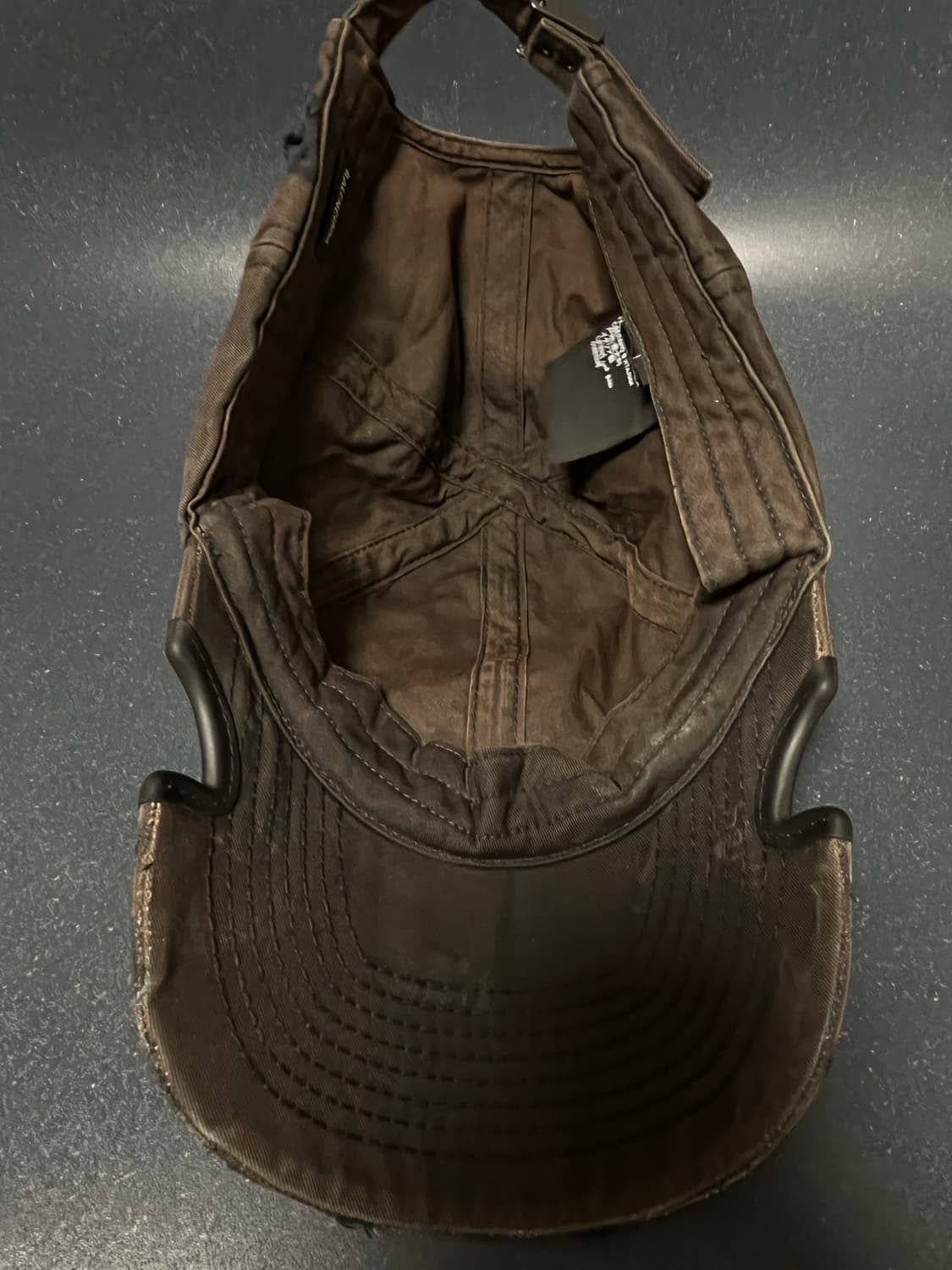 59L) Balenciaga 발렌시아가 스포티 선페이드 선페이디드 볼캡 상품이미지6