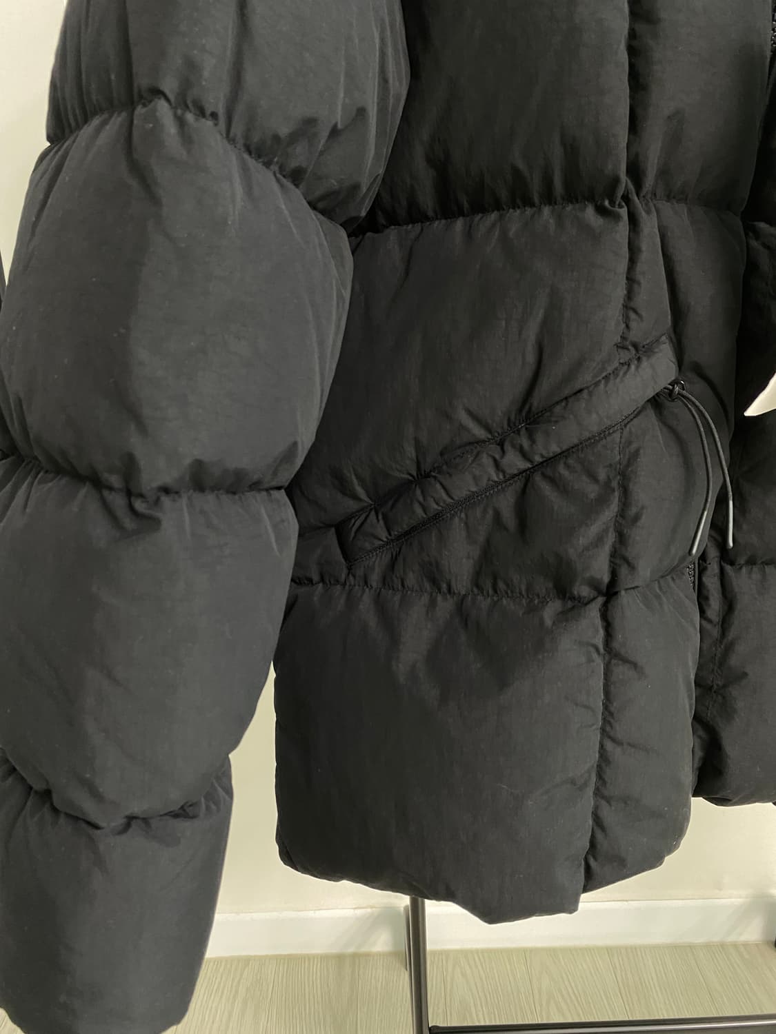 cp컴퍼니 24fw 다운패딩 상품이미지4