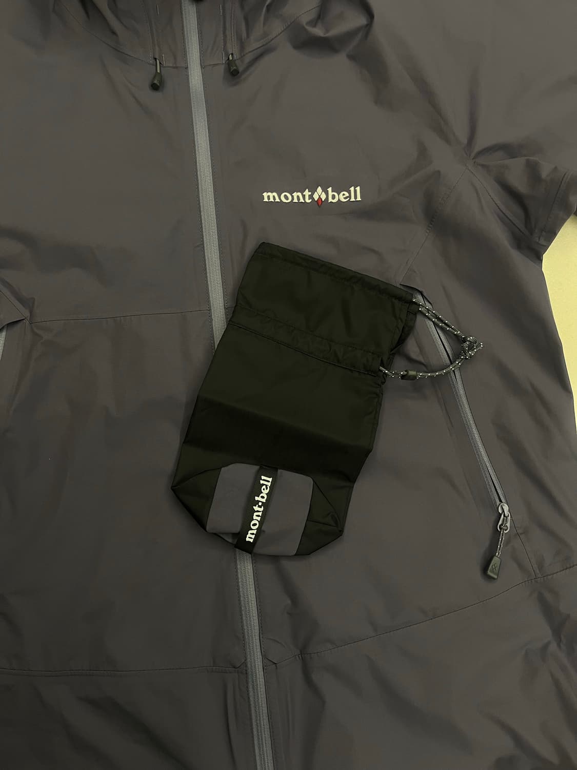 몽벨 바람막이 상품이미지3