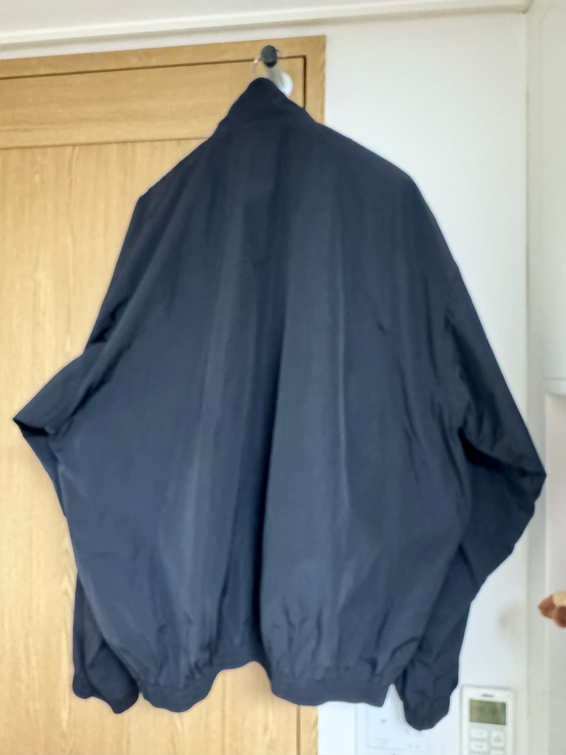 [2] 발렌시아가 아디다스 포플린 트랙탑 블랙 상품이미지2