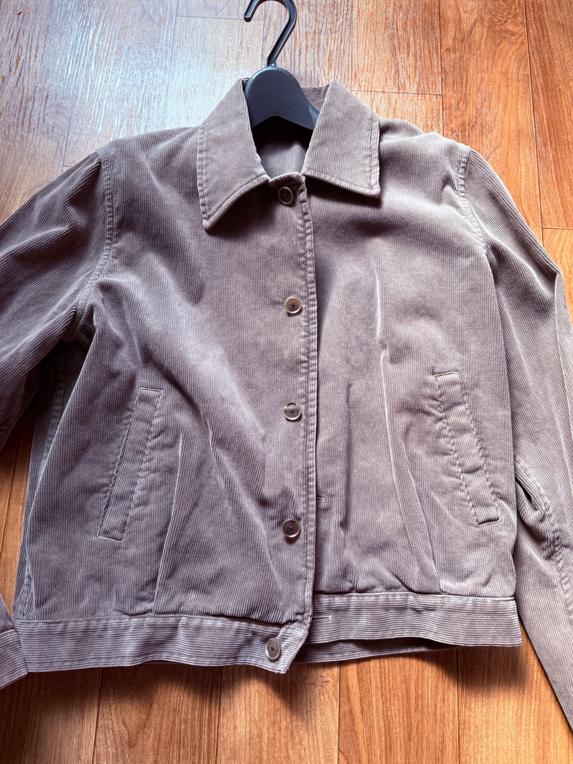 오라리 피그먼트 다이드 핀스 코듀로이 블루종 25AW 올리브 브라운 4 상품이미지1