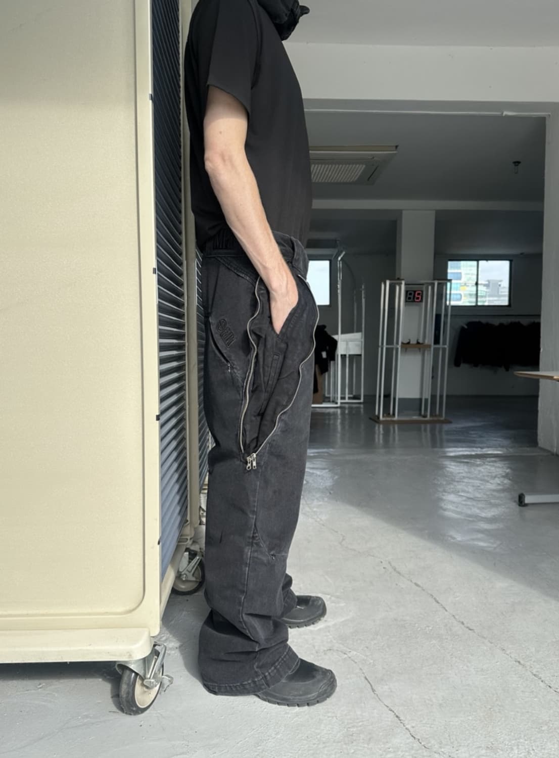 플라스틱프로덕트 투 디비전 포켓 팬츠 블랙 L사이즈 상품이미지1