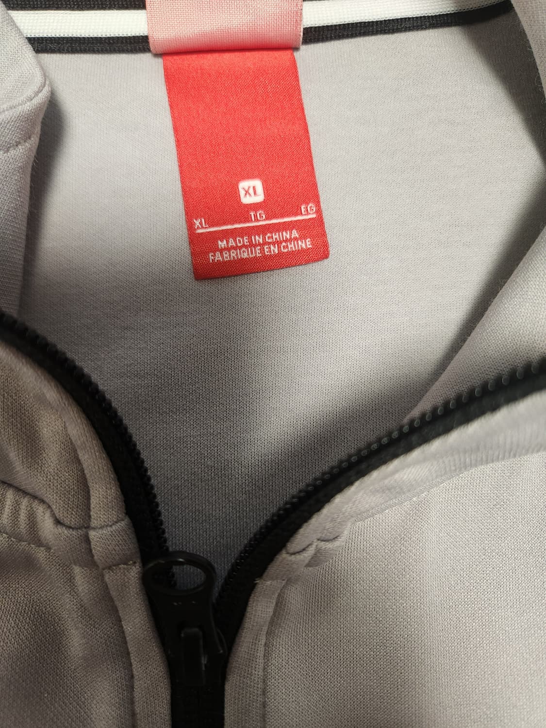 나이키 어썸 트랙탑 풋살 축구 져지 XL

사이즈는 L입으시는분 추천 x 상품이미지2