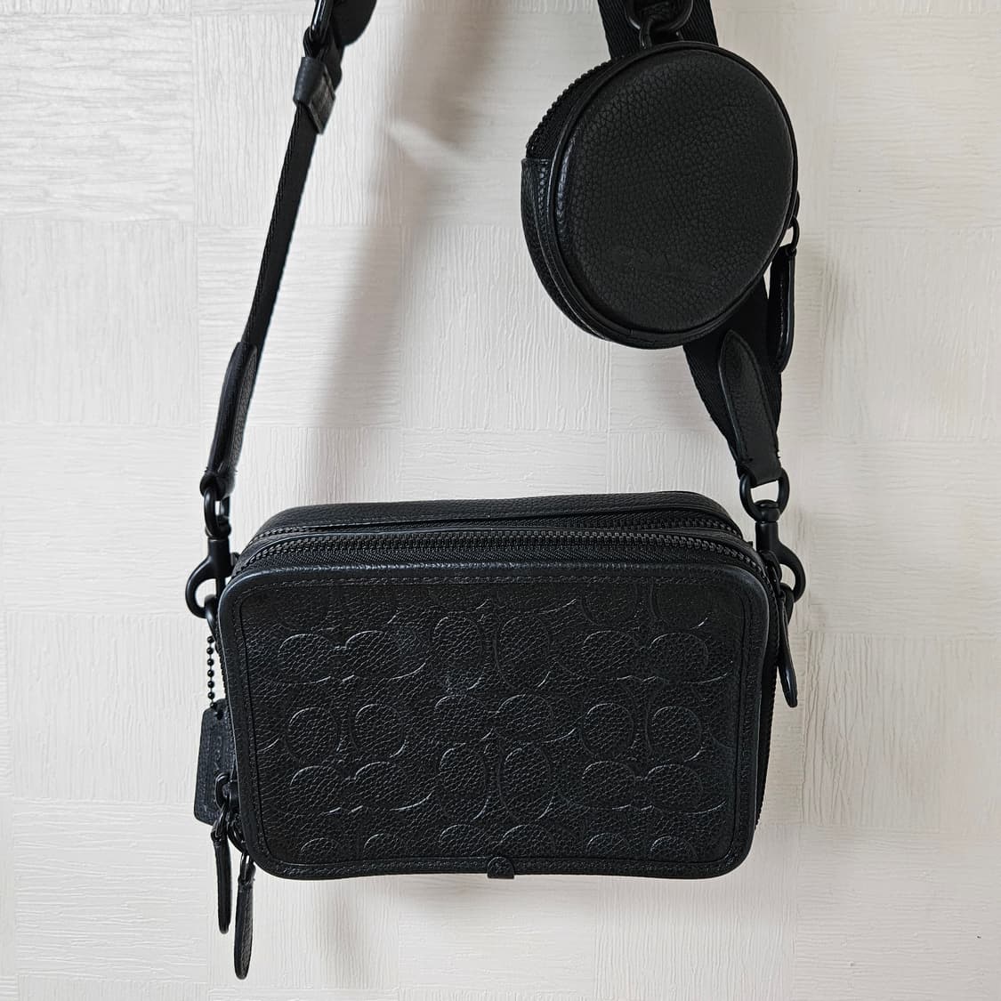 코치 COACH 차터 코로스바디 파우치 레더 백 상품이미지2