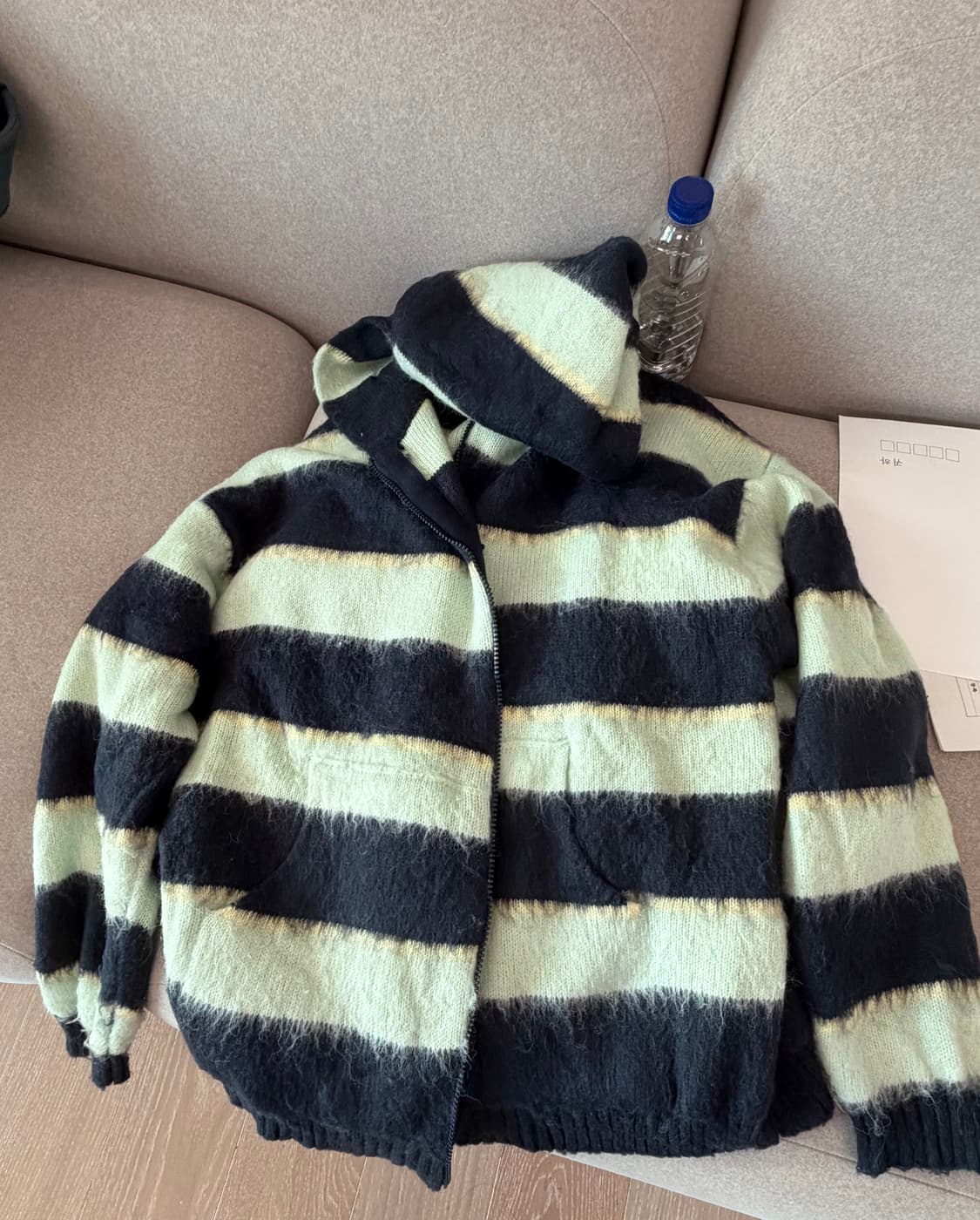 엑스톤즈 트리스트 스트라이프 모헤어 니트 후드 집업 (NAVY) 상품이미지2