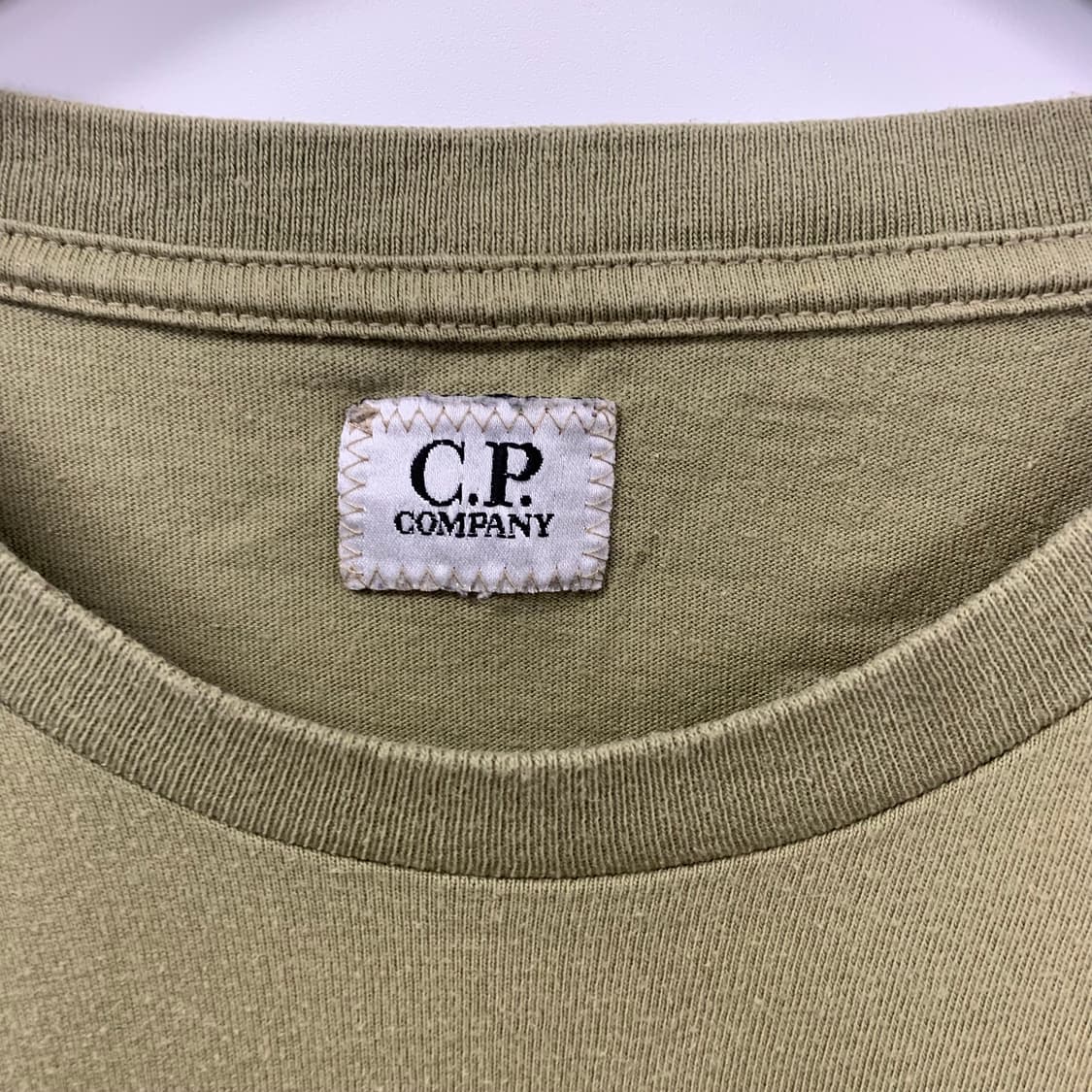 Cp컴퍼니 빅로고 카키 긴팔티 롱 슬리브 상품이미지8
