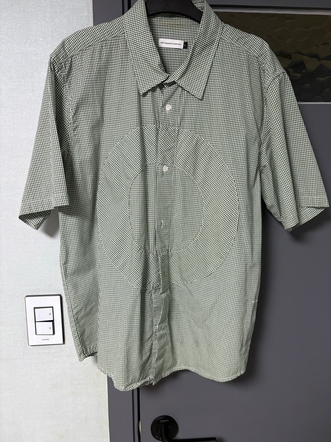 팝트레이딩컴퍼니 반팔 셔츠 판매합니다. 상품이미지1