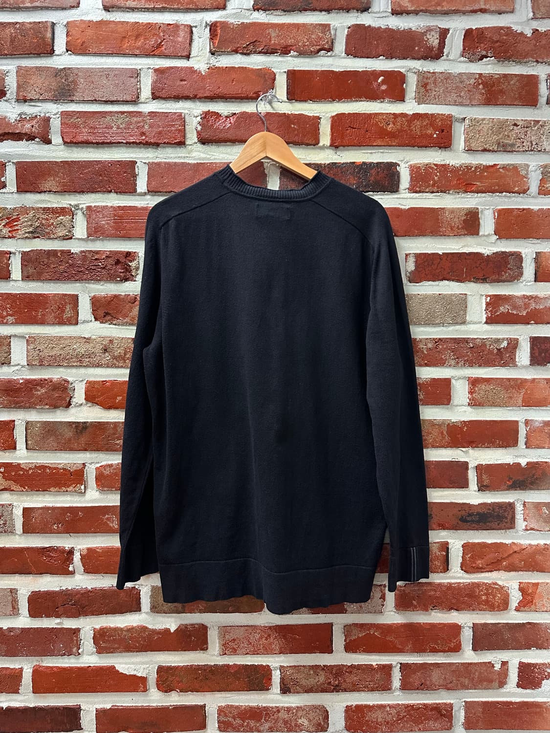 (XXL)스톤아일랜드 와펜 커프스 니트 블랙 상품이미지10