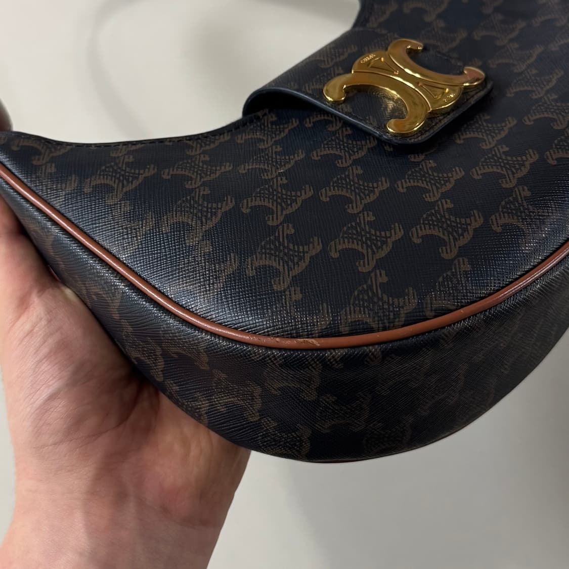 [정품/당일출고]셀린느 트리옹프 아바백 / 숄더백 상품이미지7