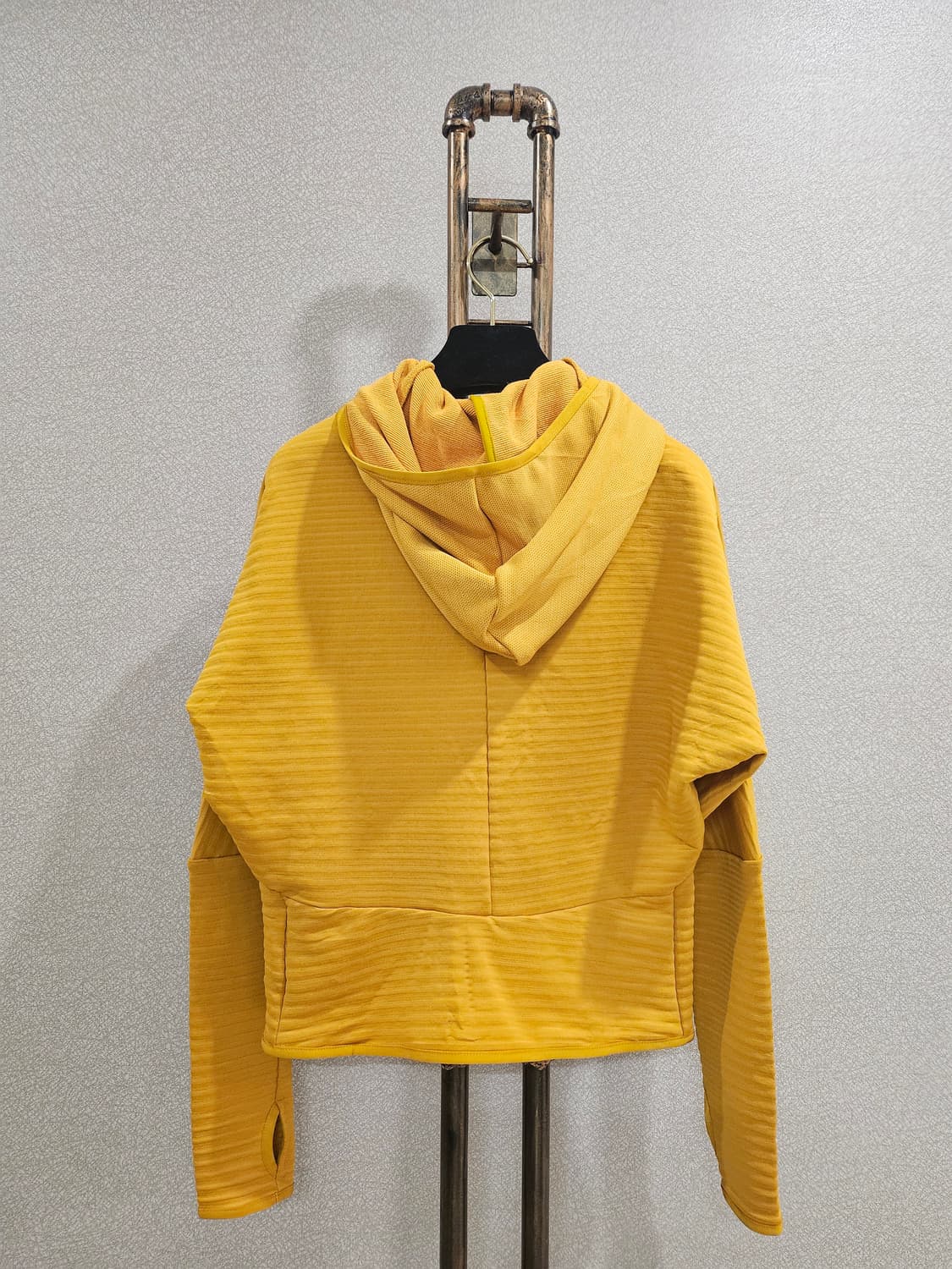 아디다스 상품이미지3