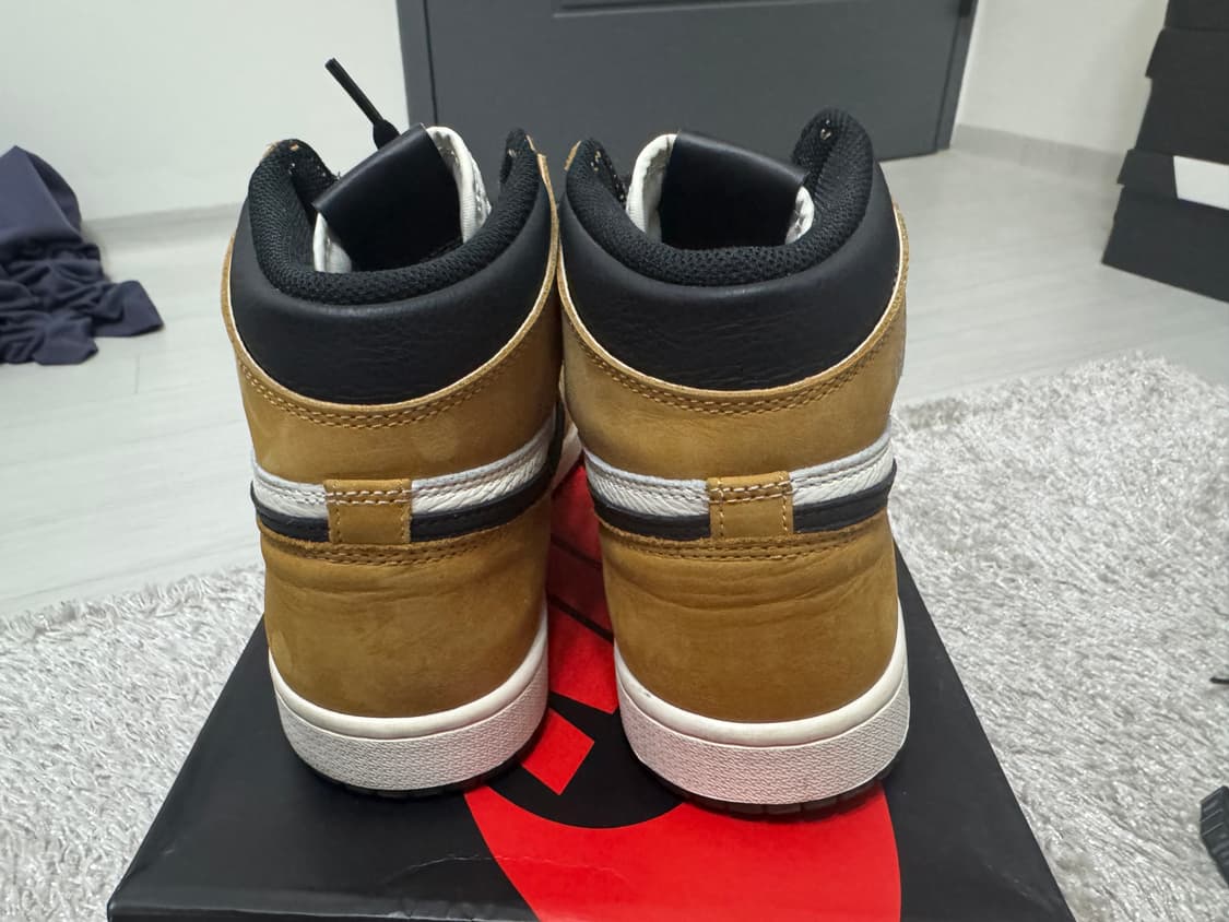 [270] 조던 1 하이 루키 오브 더 이어 상품이미지6