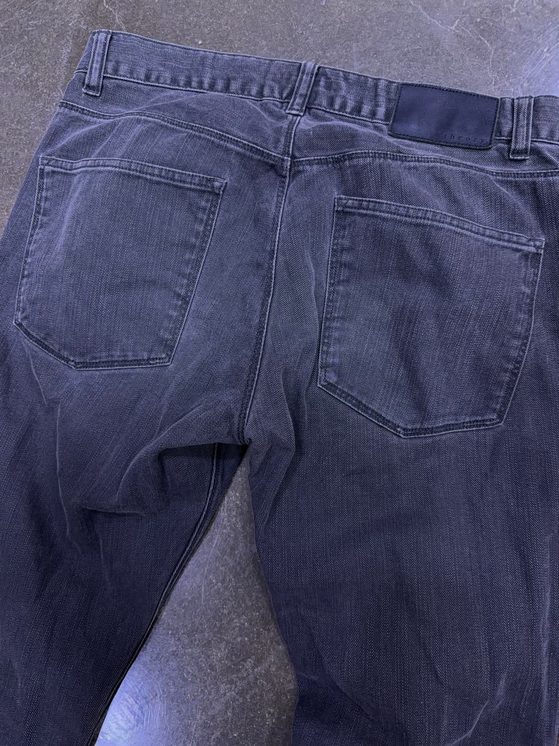 띠어리 라피 슬림핏 그레이 빈티지 워싱 데님팬츠 30 상품이미지8