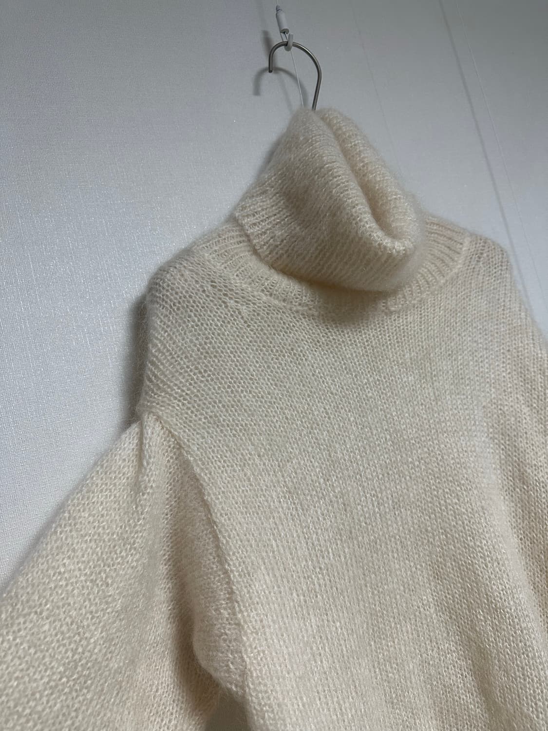 이로 모헤어 터틀넥 니트 상품이미지2