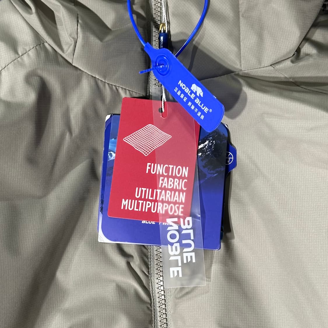 (새상품) 스톤소프트 경량 후드 패딩 점퍼 상품이미지4