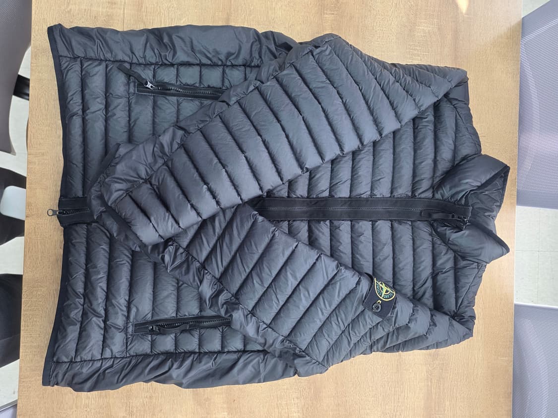 스톤아일랜드 경량 우븐 패딩 xxl 2xl 상품이미지3