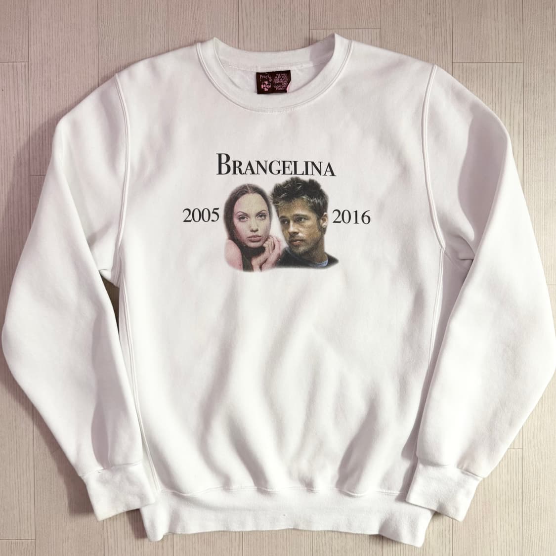 프레잉 브란젤리나 노스텔지아 스웻셔츠 상품이미지1