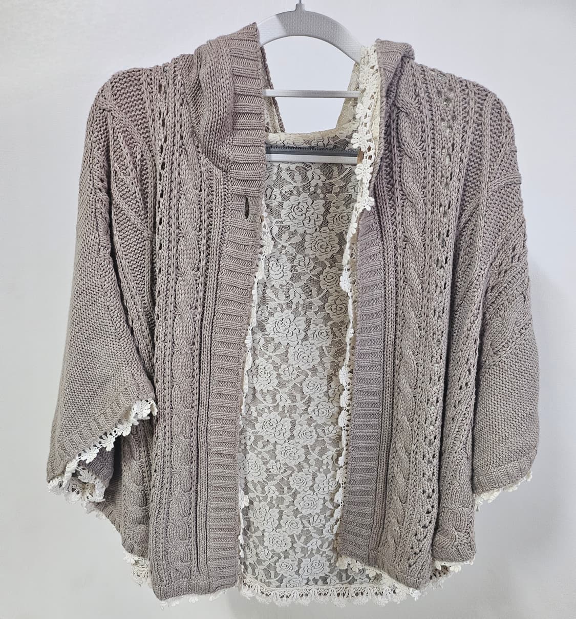 어쓰뮤직 케이프 상품이미지2