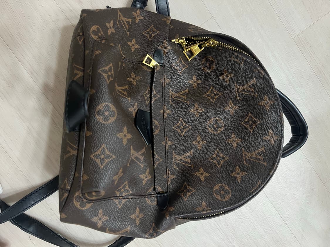 뤼비통 백팩 상품이미지1