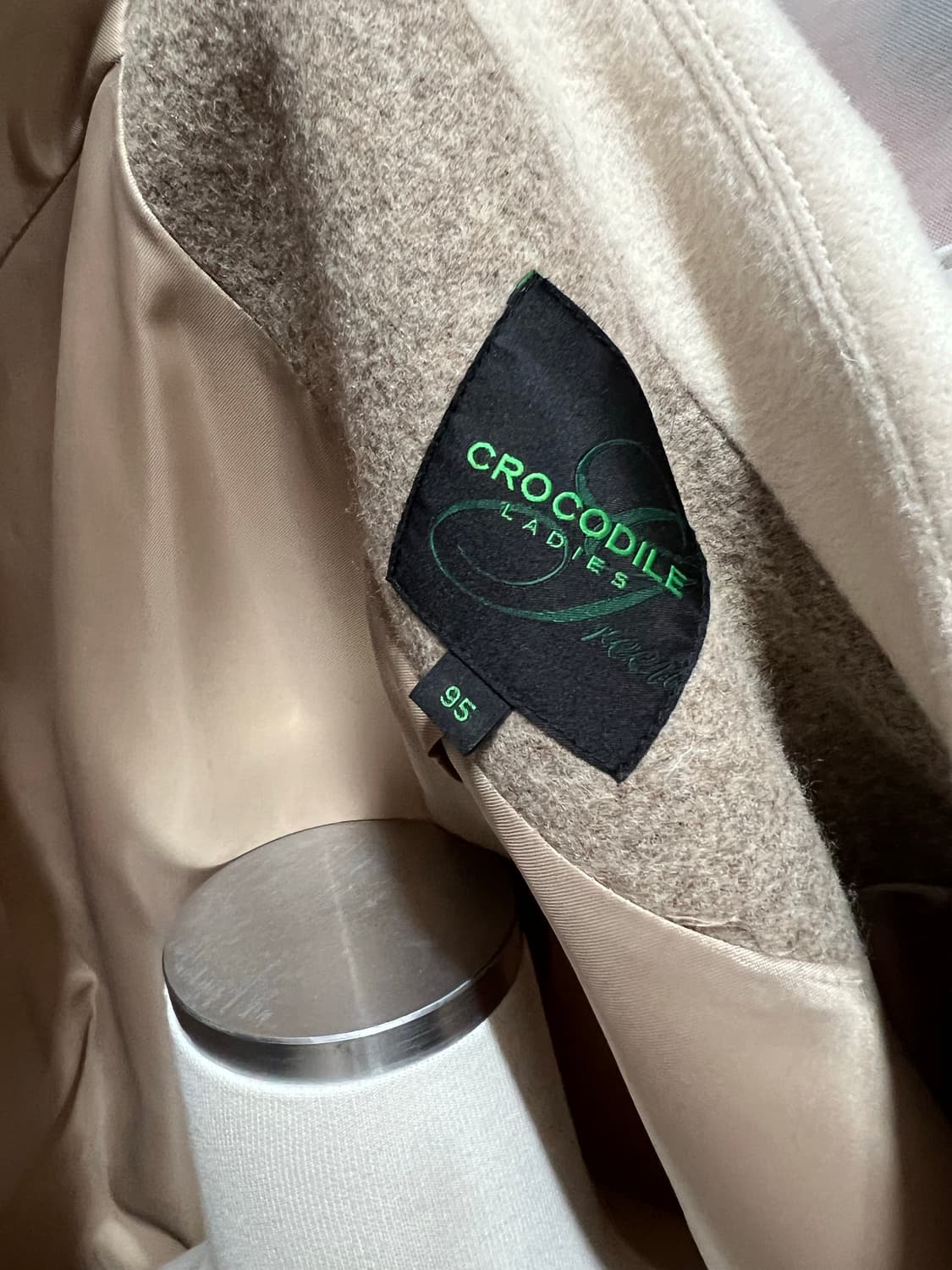 크로커다일 아이보리 코트 95 상품이미지9