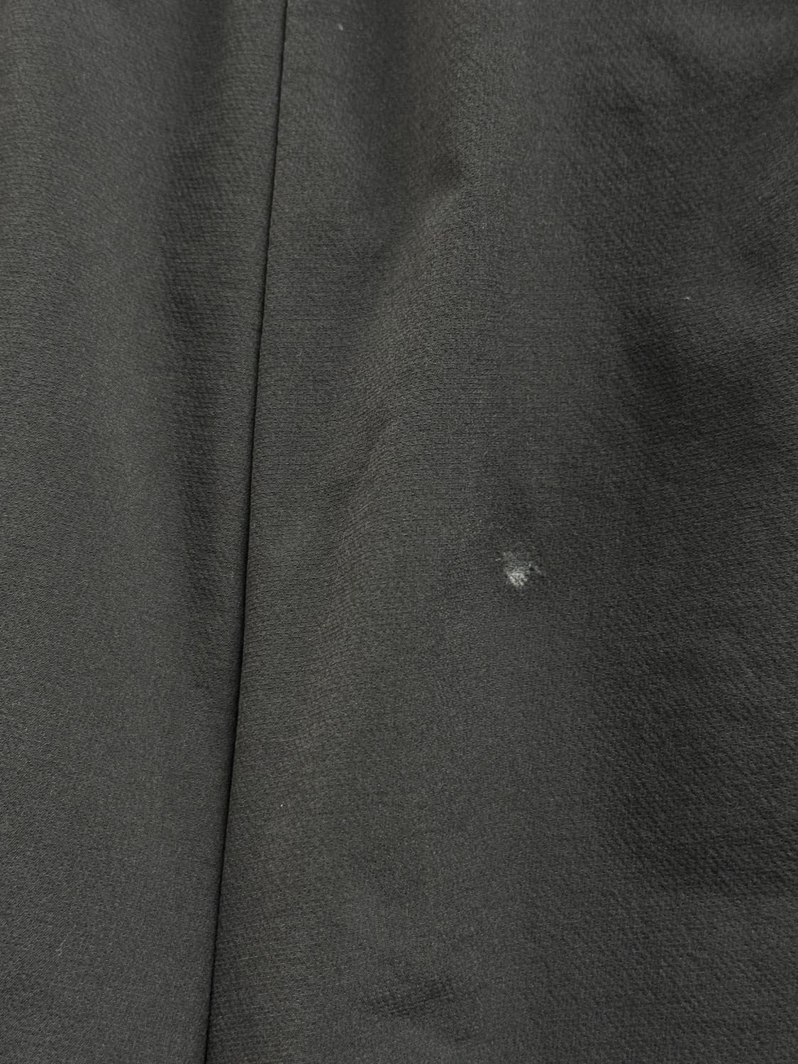 남성 M 85 / 데상트 약기모 우븐 카고 조거팬츠 블랙 상품이미지4