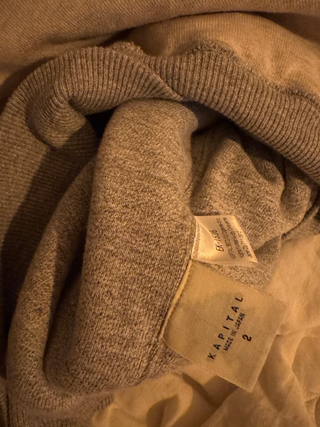 캐피탈 후드티 상품이미지5