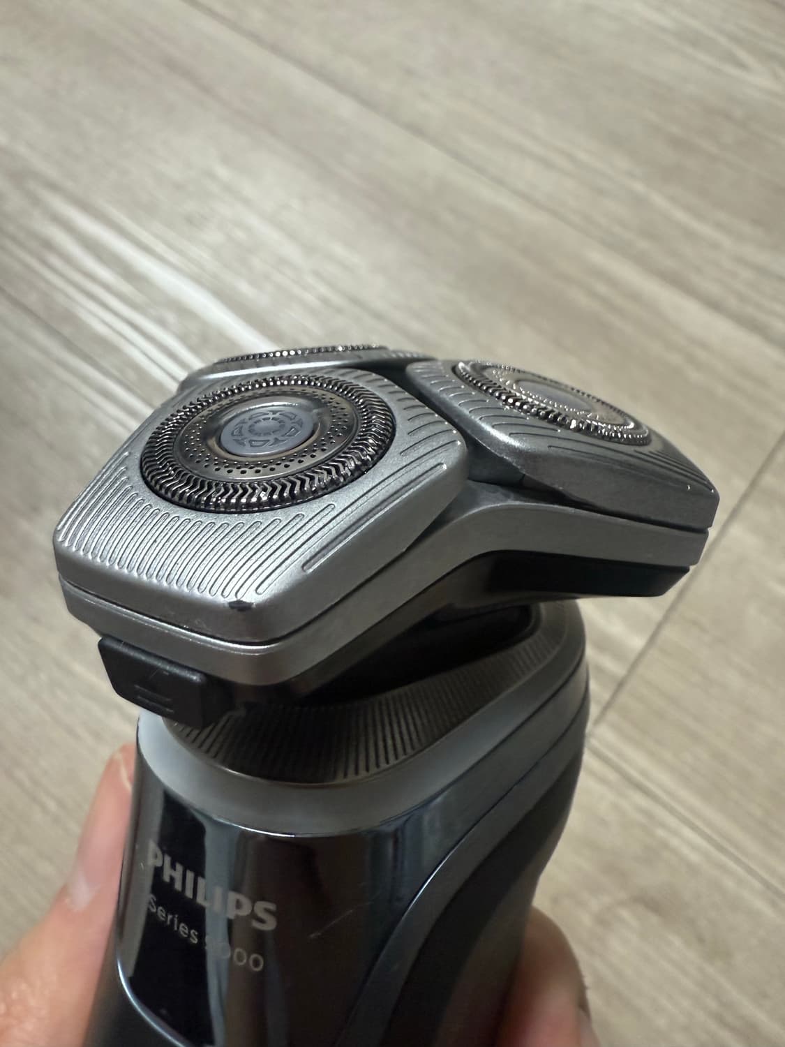 필립스 면도기 시리즈 9000 상품이미지4