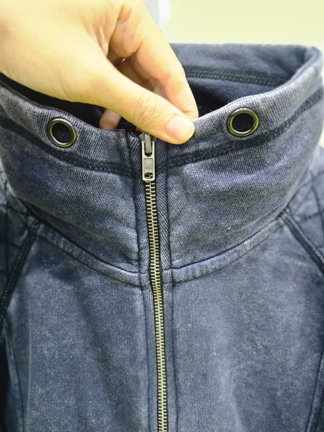 ZARA TRAFALUC 워싱 크롭 집업 점퍼 상품이미지5