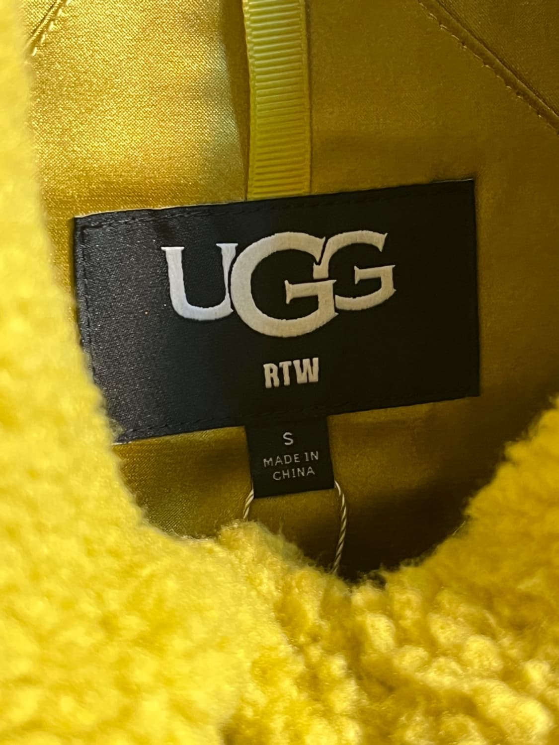 어그 셰르파 트러커 자켓 상품이미지4