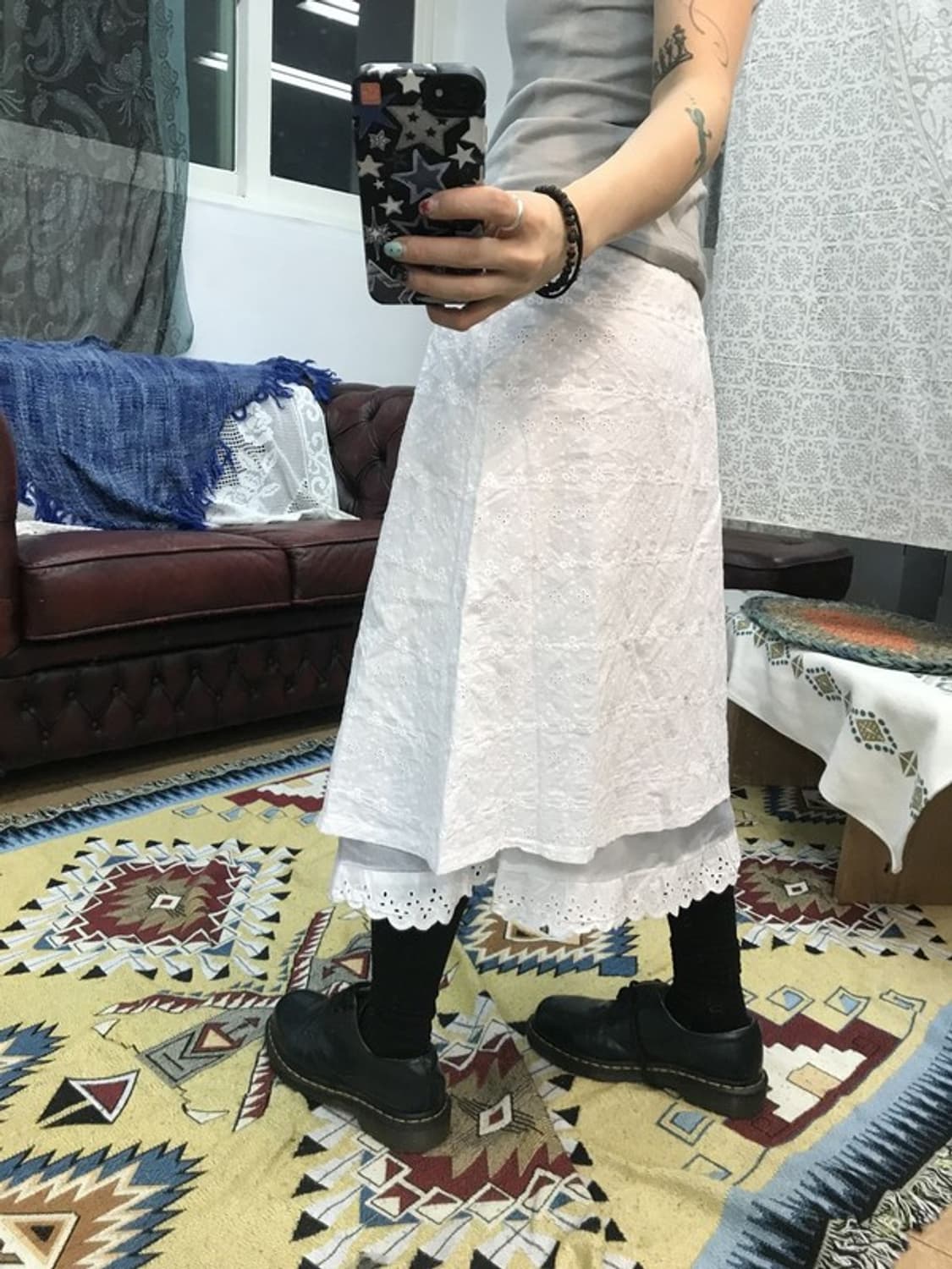 제페니즈 빈티지 여성 플라워펀칭 밴딩 미디스커트 상품이미지2