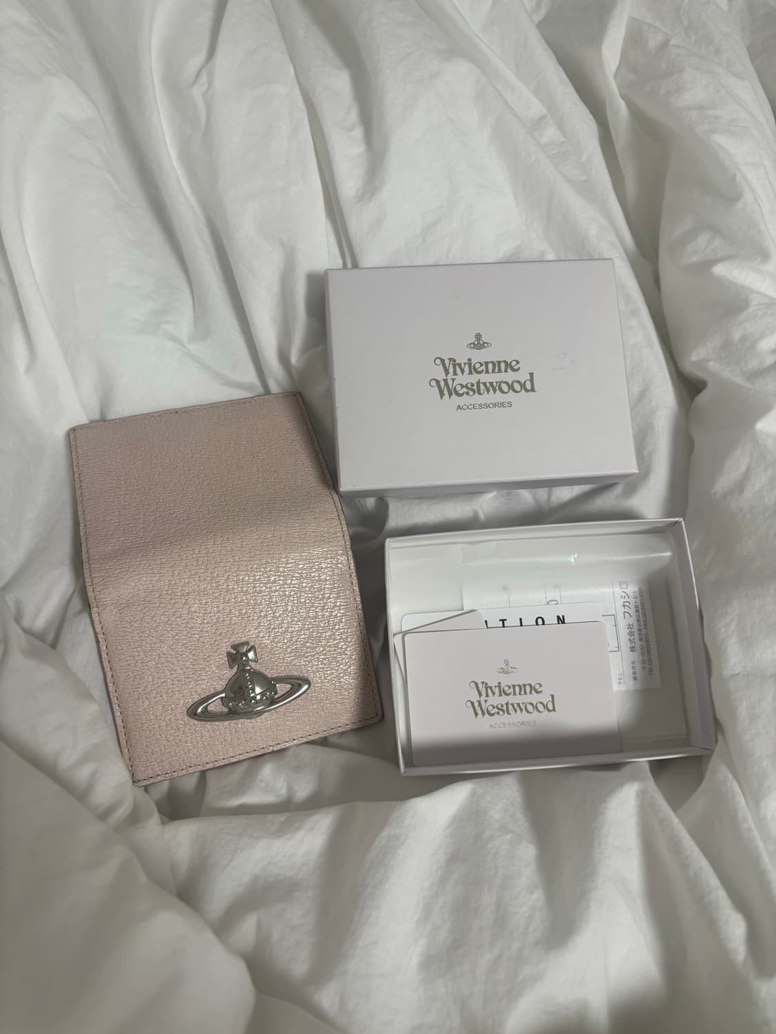 비비안웨스트우드 연핑크 반지갑 상품이미지3
