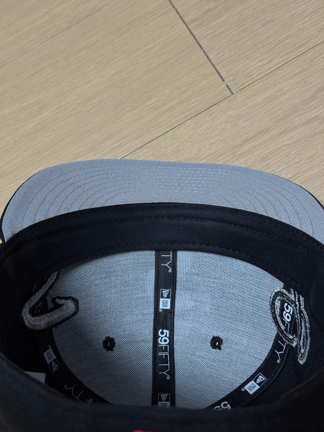 [738] 슈프림 25ss 멀티 s로고 뉴에라 블랙 상품이미지9