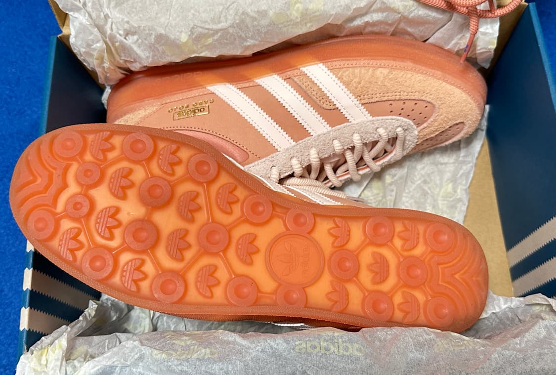 배드버니 x 아디다스 가젤 인도어 상품이미지3