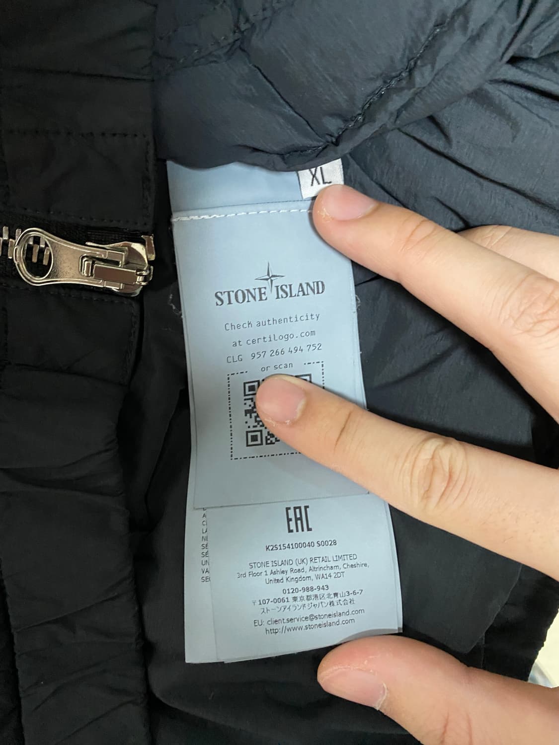 스톤아일랜드 25FW 심리스 터널 다운 패딩 블랙 XL 상품이미지4