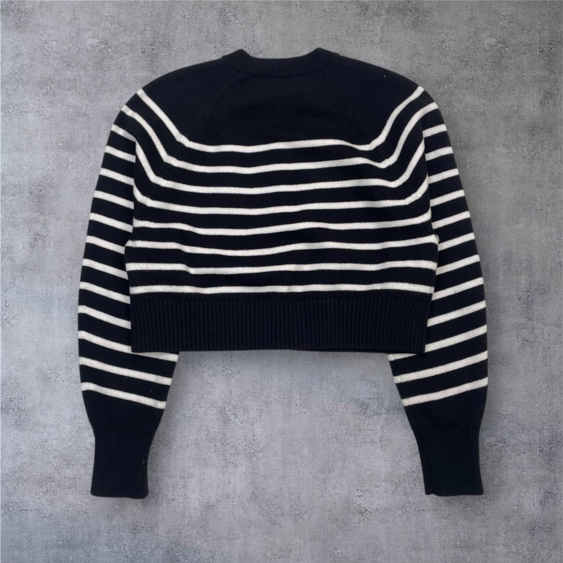 코스 COS 블랙 스트라이프 크롭 니트 가디건 S 상품이미지8