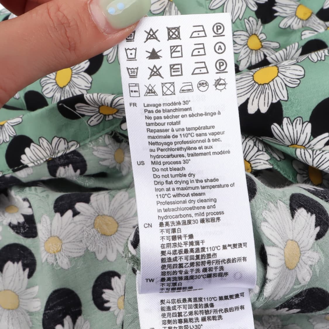 산드로 로사 플라워 자카드 오픈카라 점프수트 상품이미지10