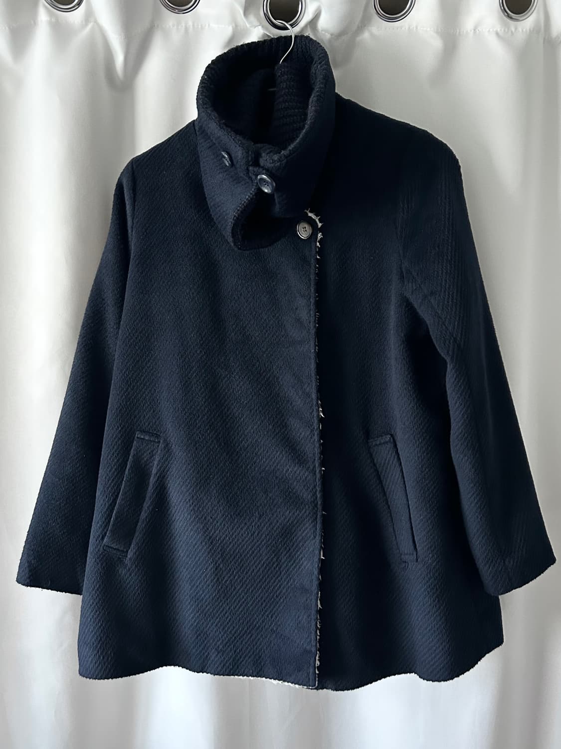 니트 하이넥 버튼 코트 상품이미지1