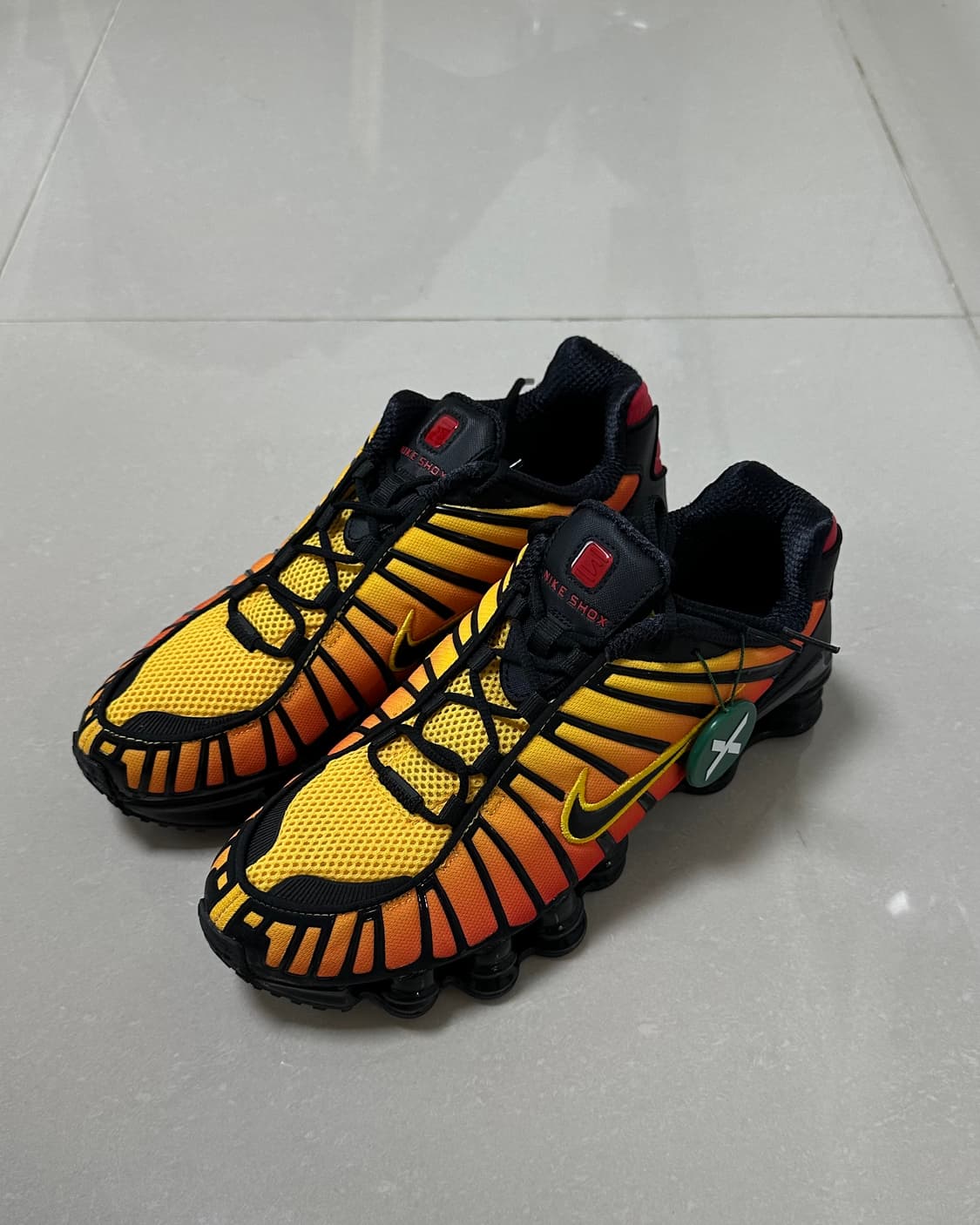 [270] 나이키 샥스 TL 선라이즈 상품이미지3