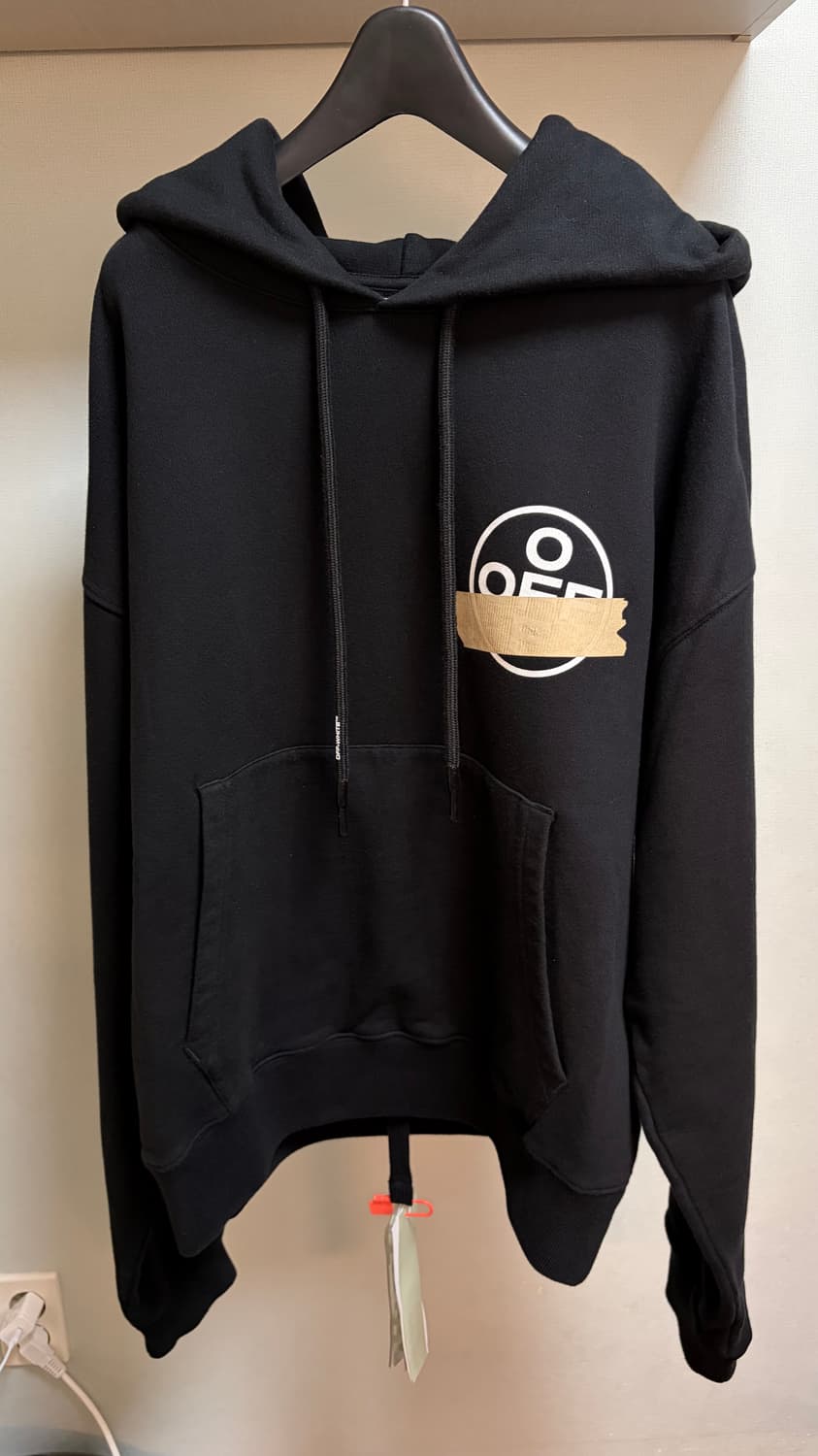 오프화이트 테이프 애로우 L (Hangtag 붙어있음!) 상품이미지1