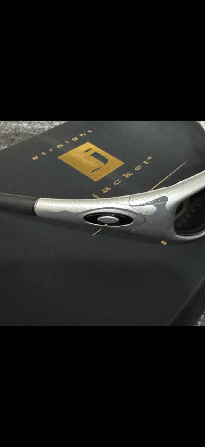 오클리 스트레이트 자켓 99 MUZM 플레임 선글라스 새상품 상품이미지2