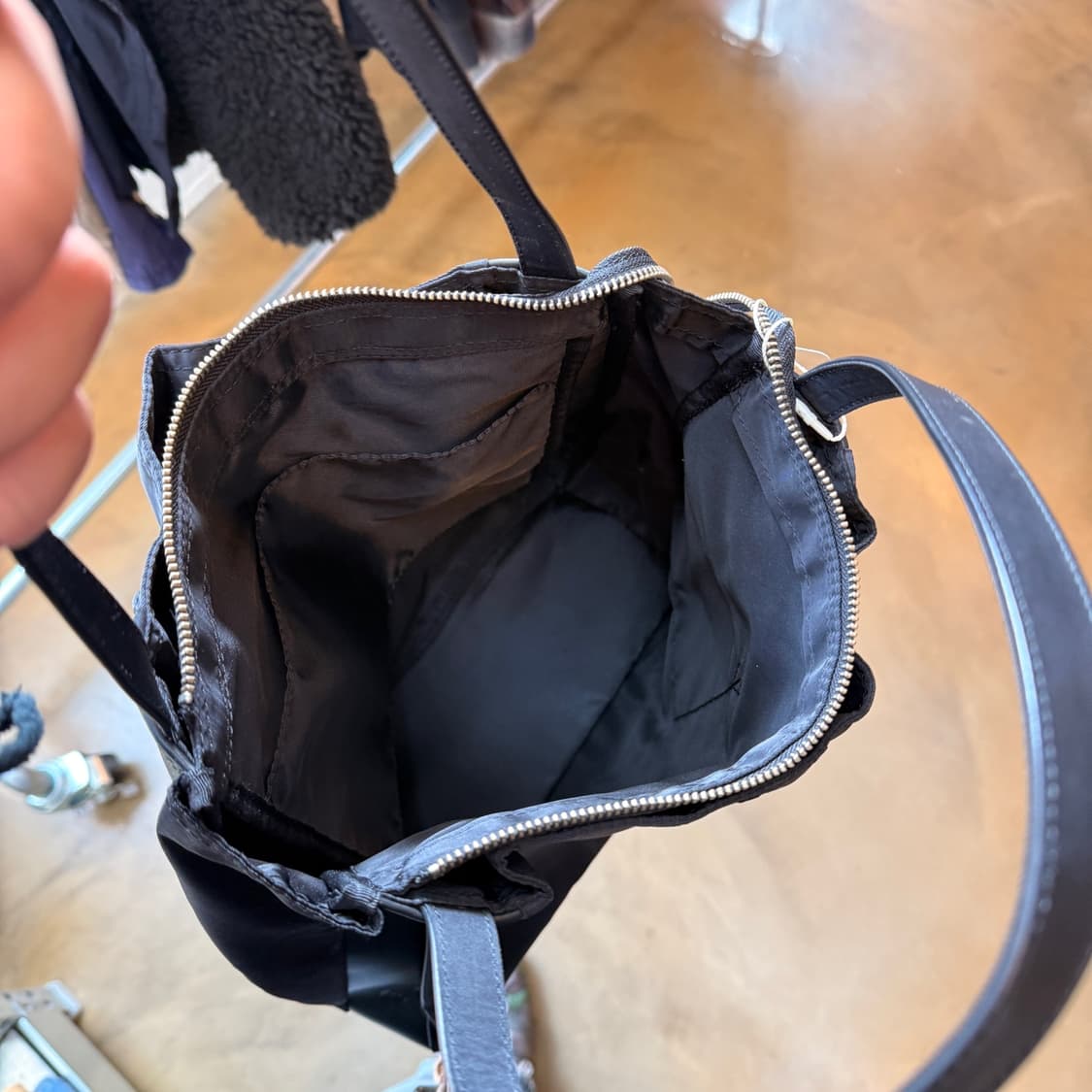 Y'SACCS 요지야마모토 레더 패널 토트백 상품이미지4