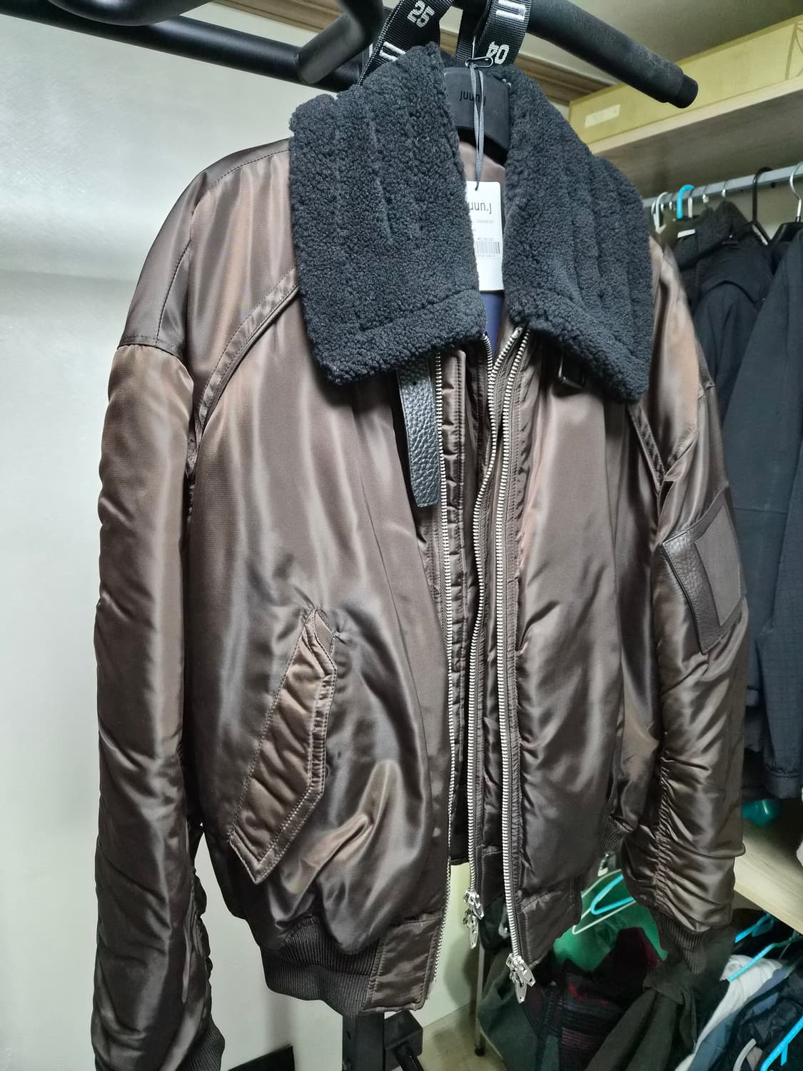 준지 juun.j 브라운 마원 무스탕(Ma-1 무스탕) 48 상품이미지3