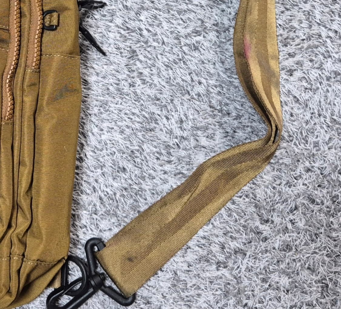 네파 슬링백 상품이미지7